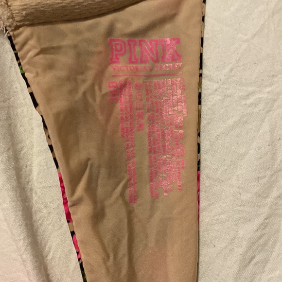 Victoria Secret Bra - Picture 2 of 2